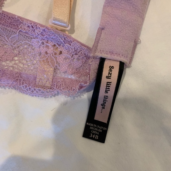 Victoria’s Secret sparkly push up bra 34B - Picture 7 of 7